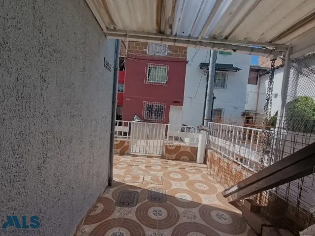 Casa en Medellín en El Rincón
