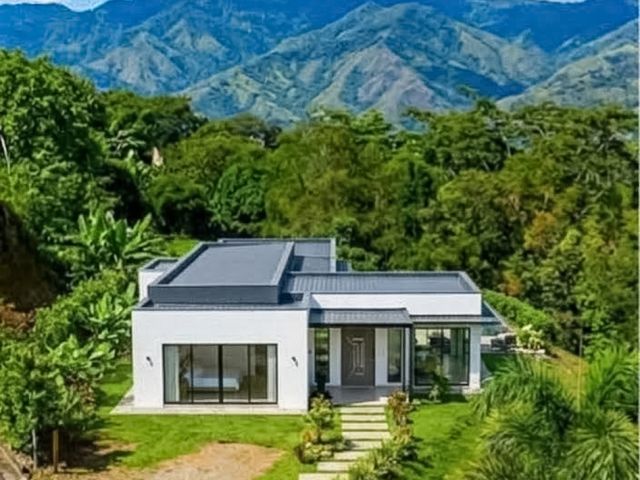 2,400 sqm Flat Country Lot for Sale in Sopetrán, Antioquia – El Risco Gated Community Below Market Value