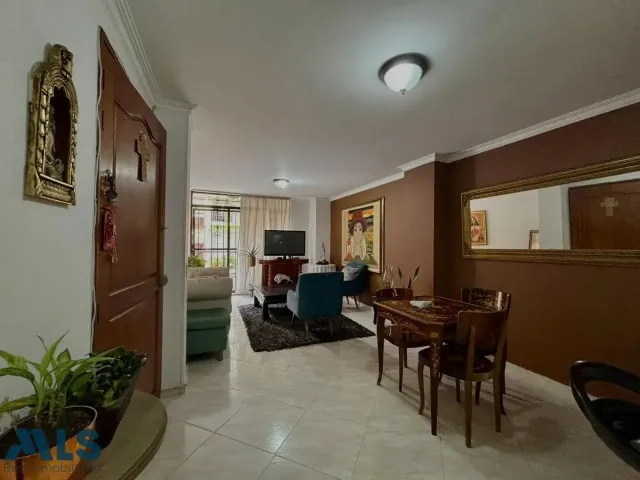 Apartamento en Envigado en El Portal