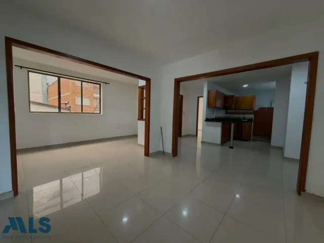 Apartamento en Medellín en Simón Bolívar