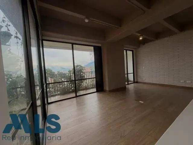Apartamento en Medellín en Ciudad del Rio