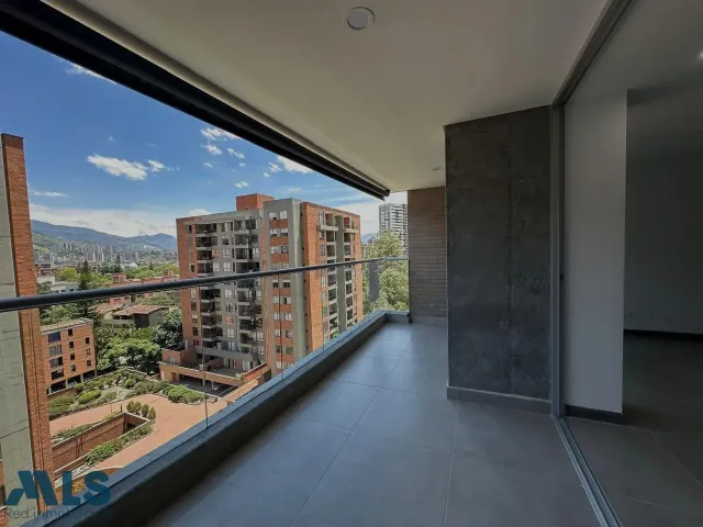 Apartamento en Envigado en Pontevedra