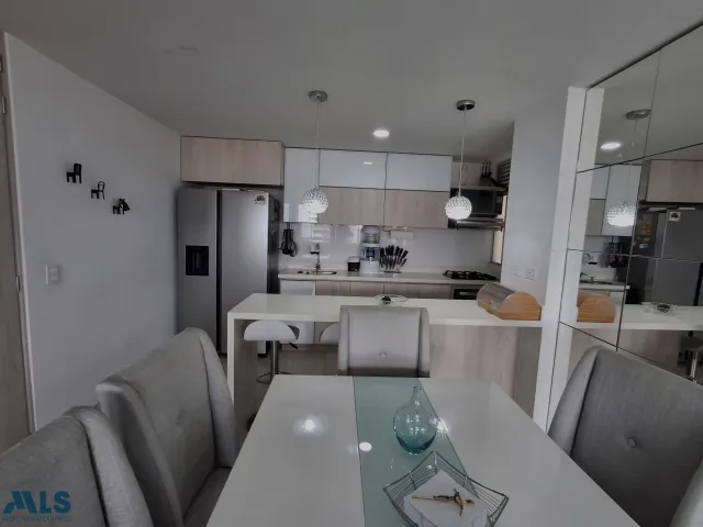 Apartamento en Sabaneta en Alto de Las Flores