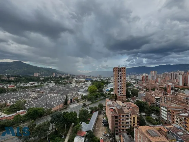 Apartamento en Sabaneta en Calle Larga
