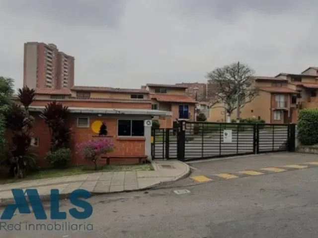 Casa en Medellín en Robledo