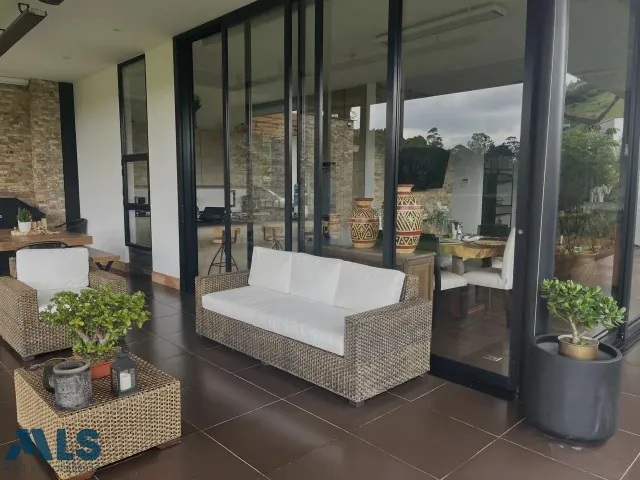 Casa en El Retiro en Pantanillo