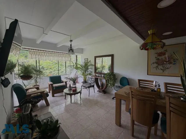 Apartamento en Medellín en La Mota