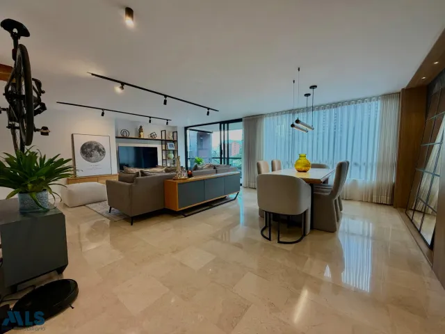 Apartamento en Medellín en El Campestre