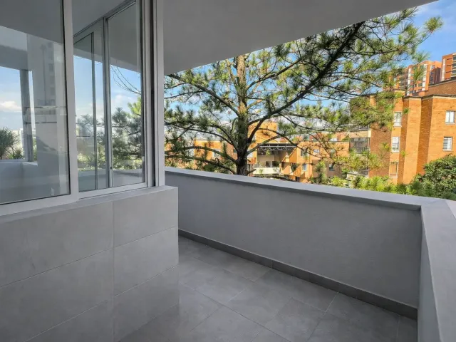 Investor Opportunity in El Poblado – Remodel Potential (AI Concept Images)
