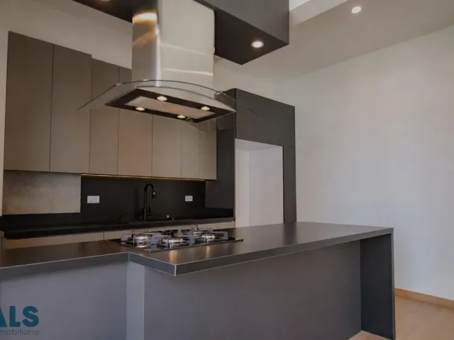 Apartamento en Medellín en Conquistadores