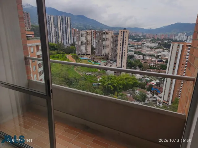 Apartamento en Sabaneta en V. Cañaveralejo