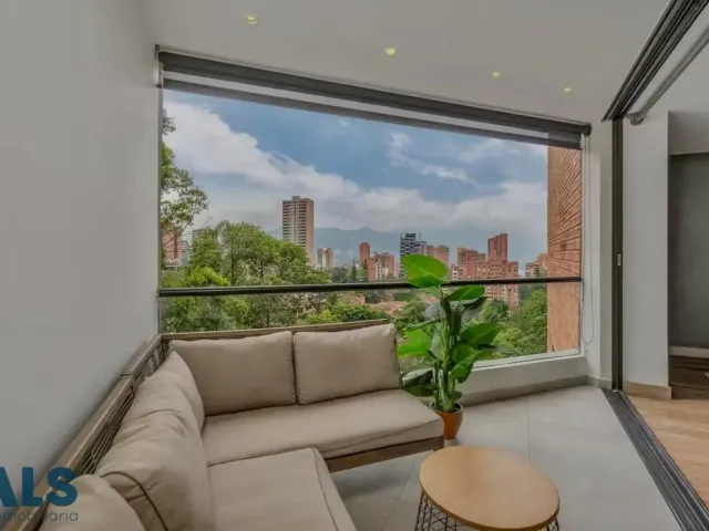 Apartamento en Medellín en El Tesoro
