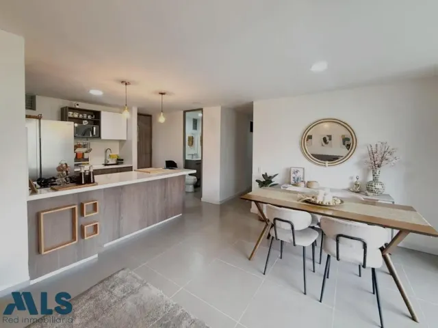 Apartamento en Envigado en Loma de Cumbres