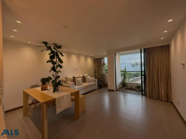 Apartamento en Envigado en Loma de Las Brujas