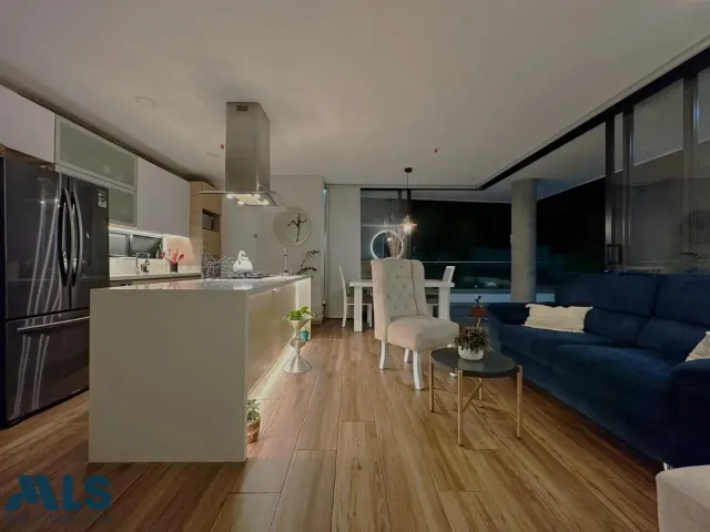 Apartamento en Envigado en Loma del Escobero