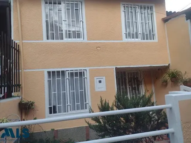 Casa en Medellín en Robledo