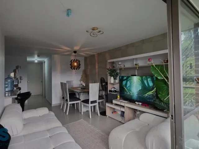 Apartamento en Sabaneta en Las Lomitas
