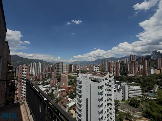 Apartamento en Sabaneta en V. Cañaveralejo
