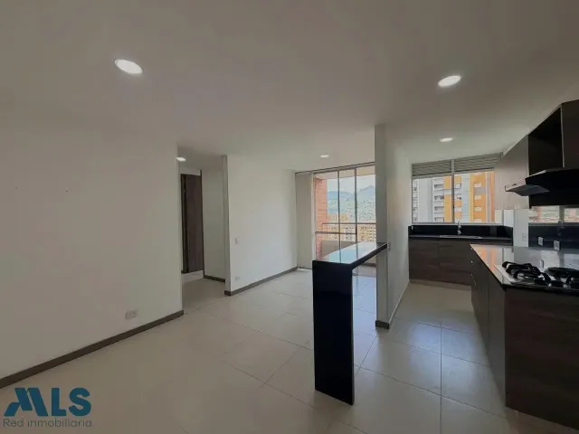 Apartamento en Sabaneta en Alto de Las Flores