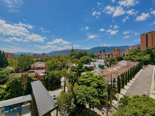 Apartamento en Envigado en Loma de Las Brujas