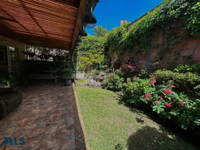 Apartamento en Envigado en Loma del Escobero