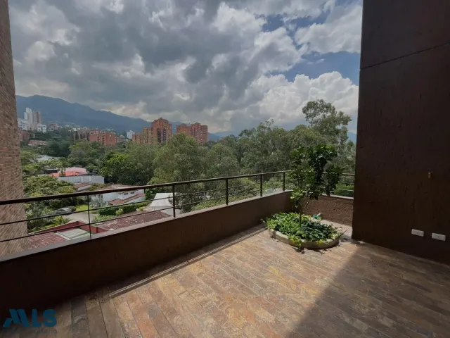 Apartamento en Medellín en El Diamante Nº 2