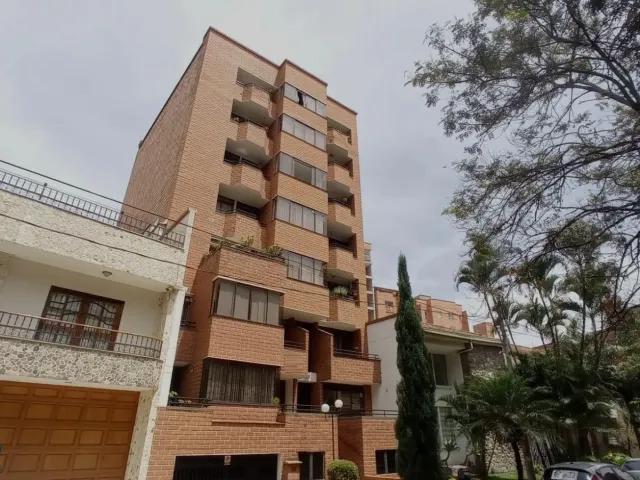 Apartamento en Medellín en Laureles