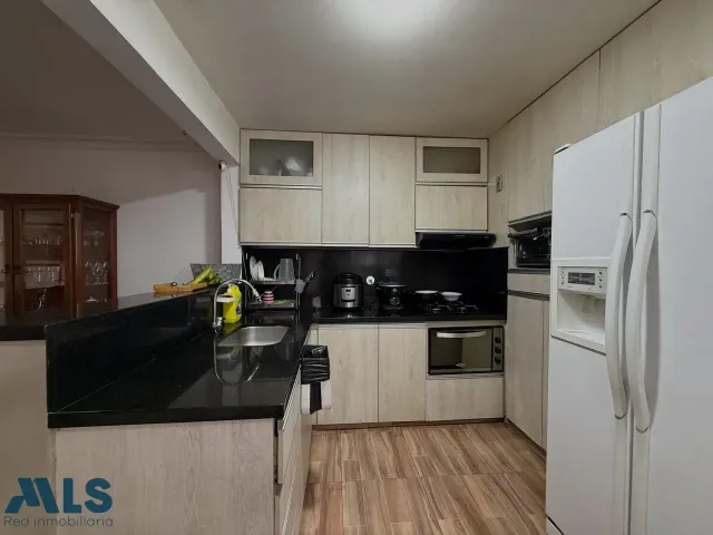 Apartamento en Medellín en Conquistadores