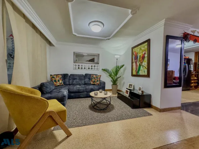 Casa en Envigado en Las Antillas