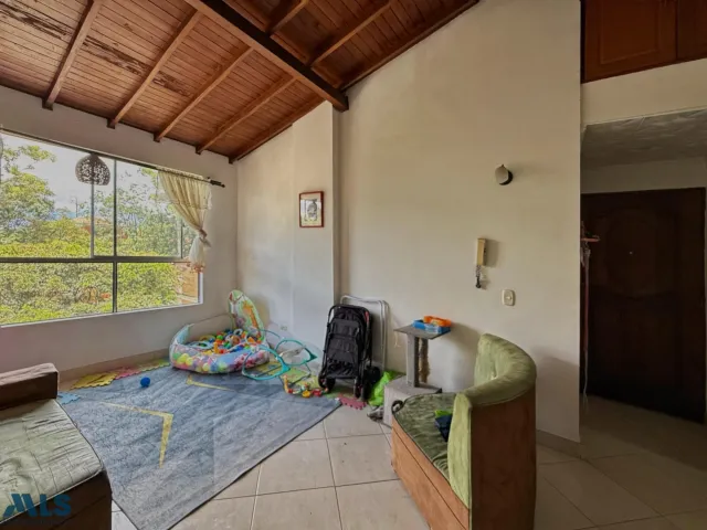 Apartamento en Medellín en Villa Hermosa