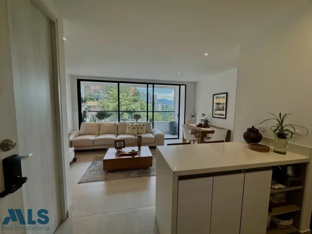 Apartamento en Medellín en Castropol