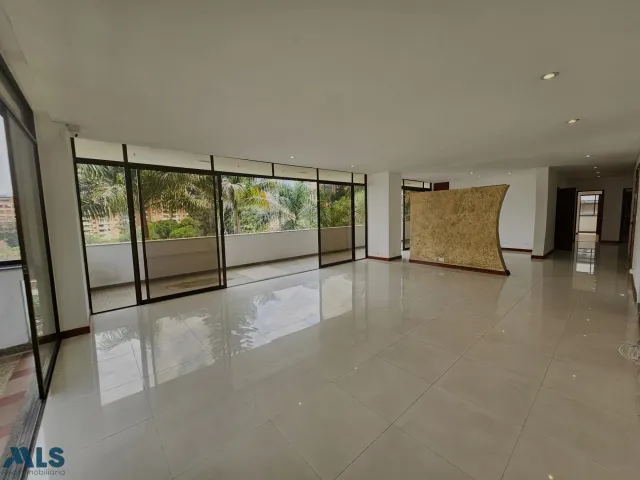 Apartamento en Medellín en Los Balsos Nº 1