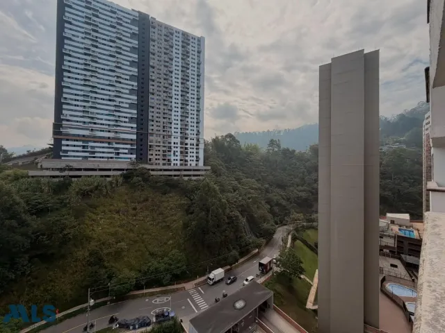 Apartamento en Sabaneta en Loma de San Jose