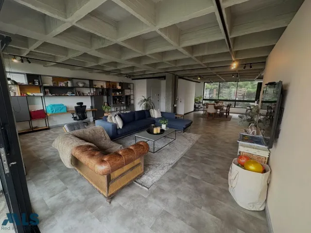 Apartamento en Medellín en El Campestre