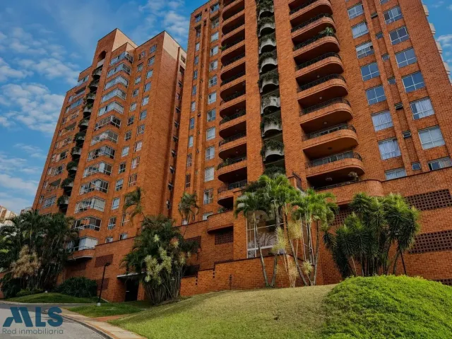 Apartamento en Medellín en Los Balsos Nº 2