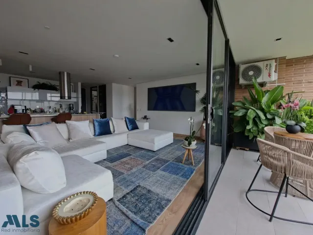 Apartamento en Medellín en Las Palmas