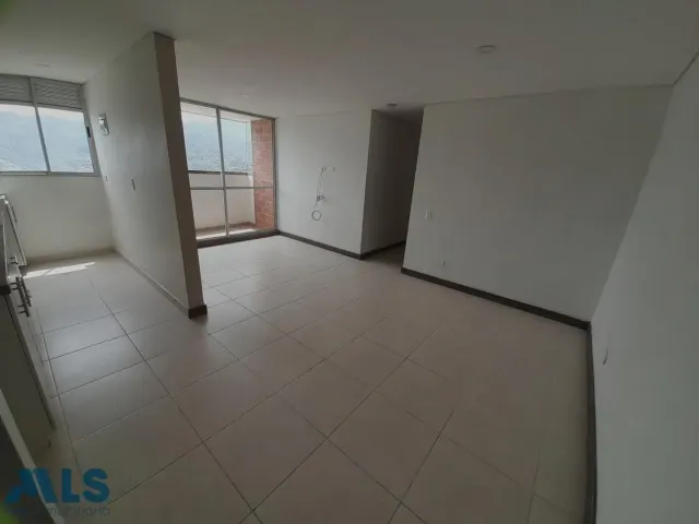 Apartamento en La Estrella en La Tablaza