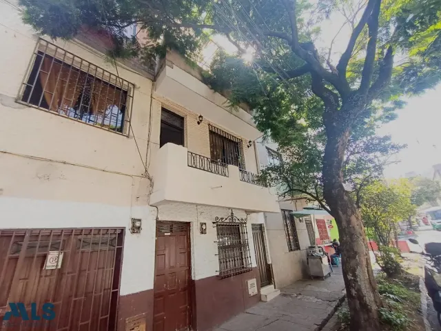 Casa en Medellín en Buenos Aires