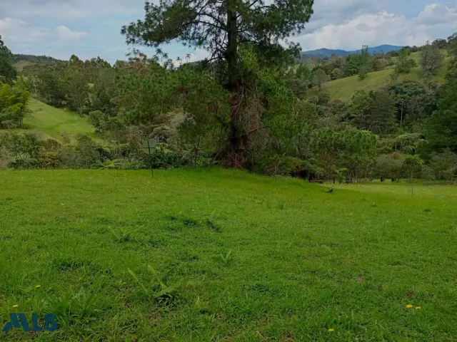 Lote Residencial en El Retiro en V. Pantanillo (El Retiro)
