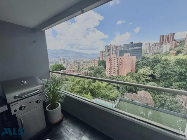 Apartamento en Medellín en Castropol