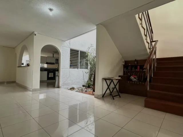 Casa en Medellín en Los Colores