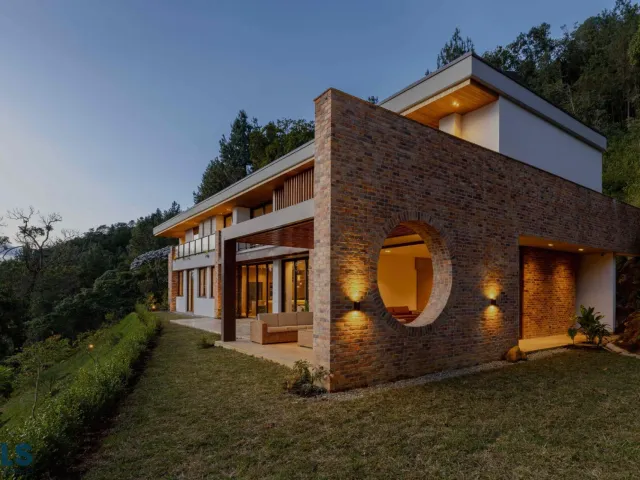 Casa en Medellín en Las Palmas