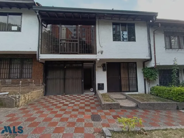 Casa en Medellín en La Nubia