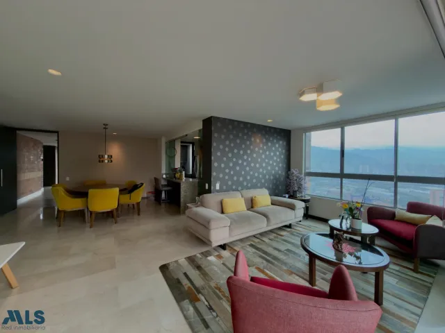 Apartamento en Medellín en Santa Maria de los Angeles