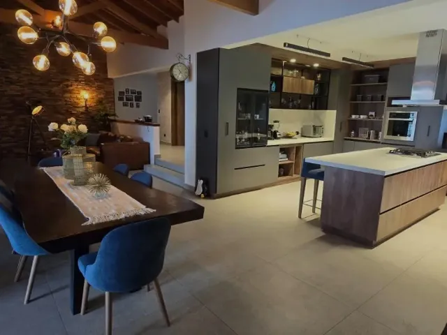 Casa en Envigado en Alto de las Palmas