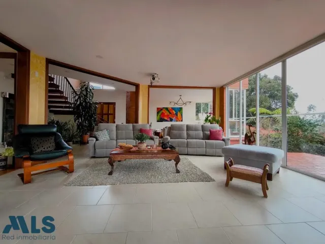 Casa en El Retiro en Alto del escobero (El Retiro)
