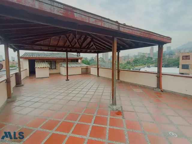 Casa en Medellín en Buenos Aires