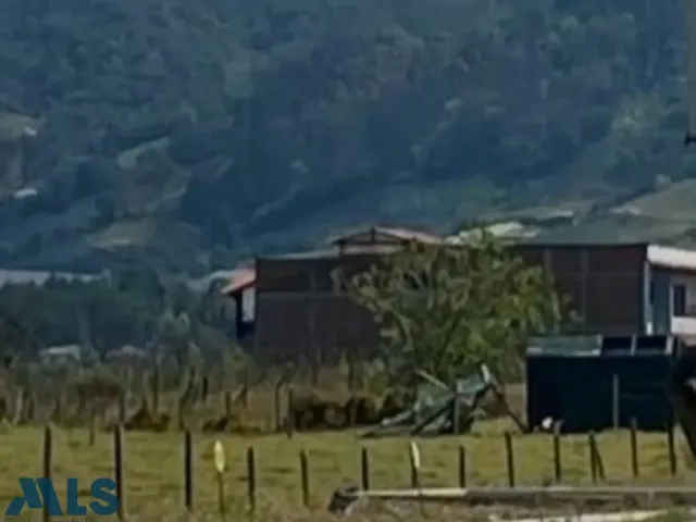 Lote Residencial en El Carmen en Urbano