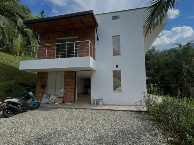 Casa en Envigado en El Salado
