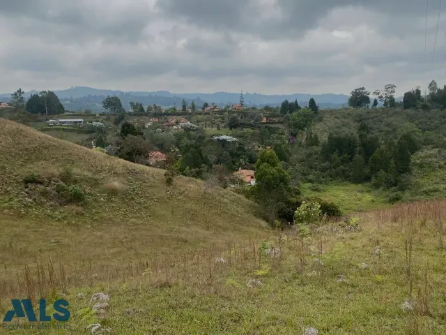 Lote Residencial en Guarne en V. Hojas Anchas
